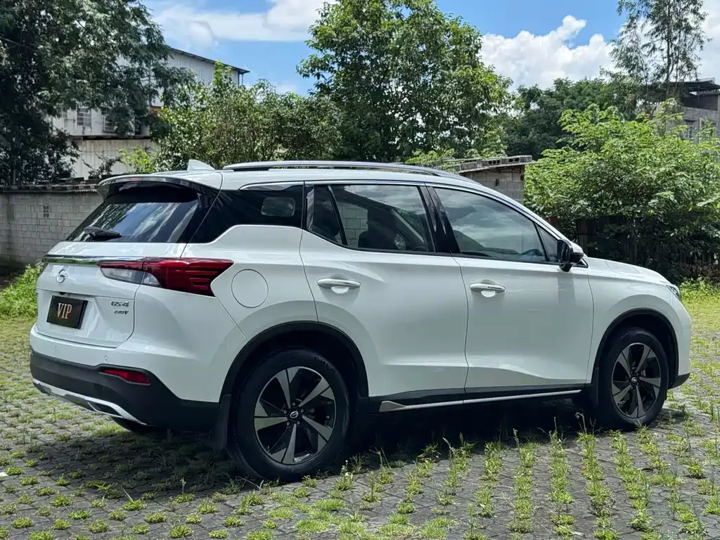 GAC Motor Trumpchi GS4 — фото 10