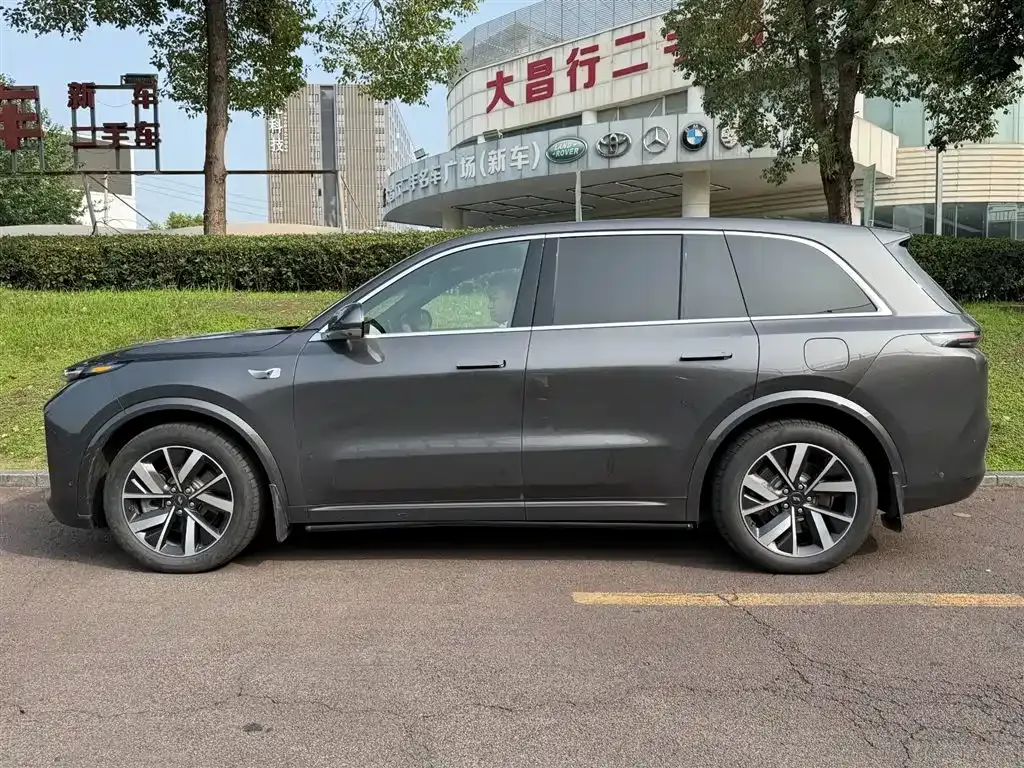 Li Auto L8 2024 из CN, фото 9