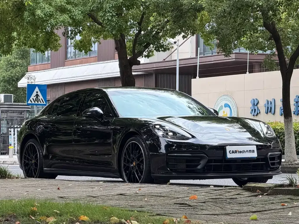 Porsche Panamera — фото 10