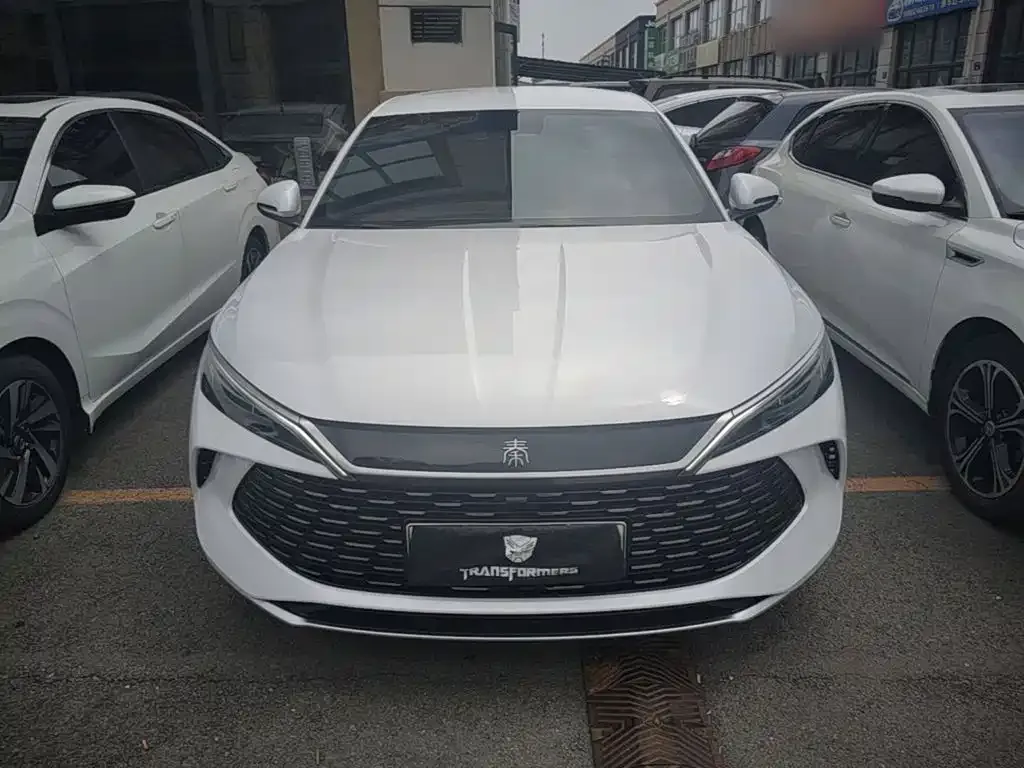 BYD Qin L — фото 6