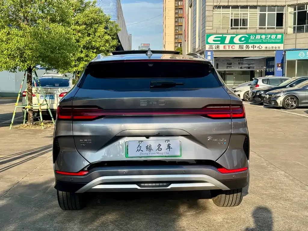 BYD PLUS New Energy — фото 7