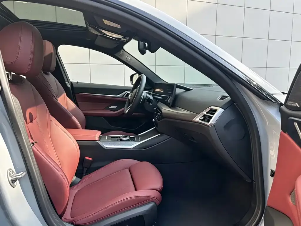 BMW 4 Series 2024 из CN, фото 4
