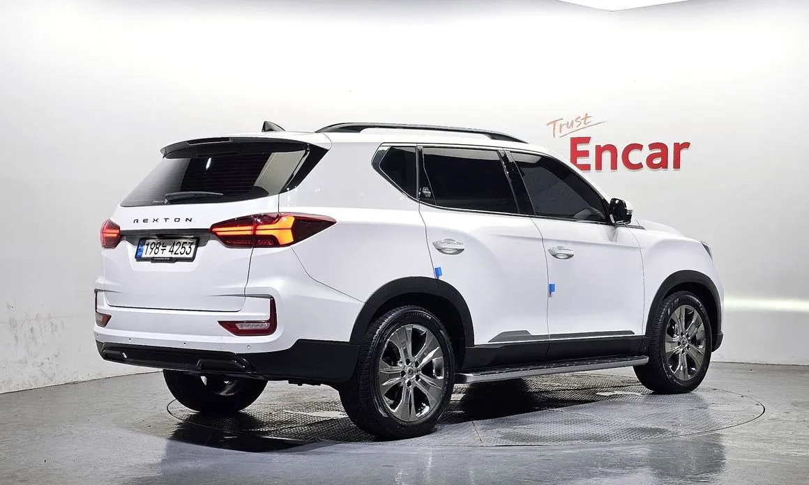 KG Mobility (Ssangyong) Rexton — фото 10