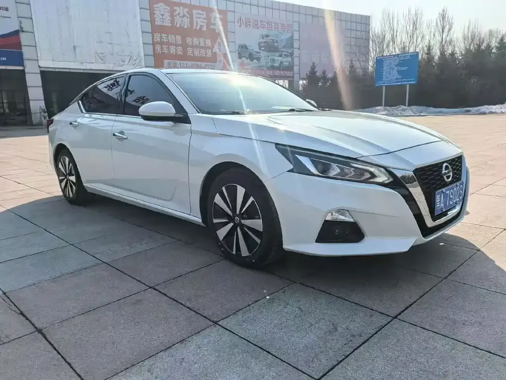 Nissan Teana — фото 4