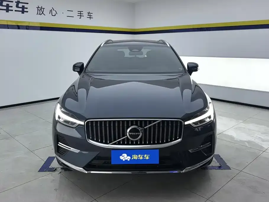 Volvo XC60 — фото 2