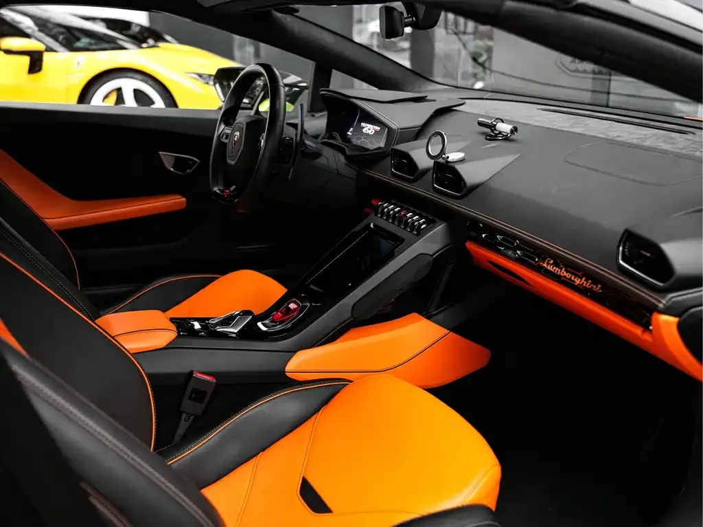 Lamborghini Huracan — фото 7