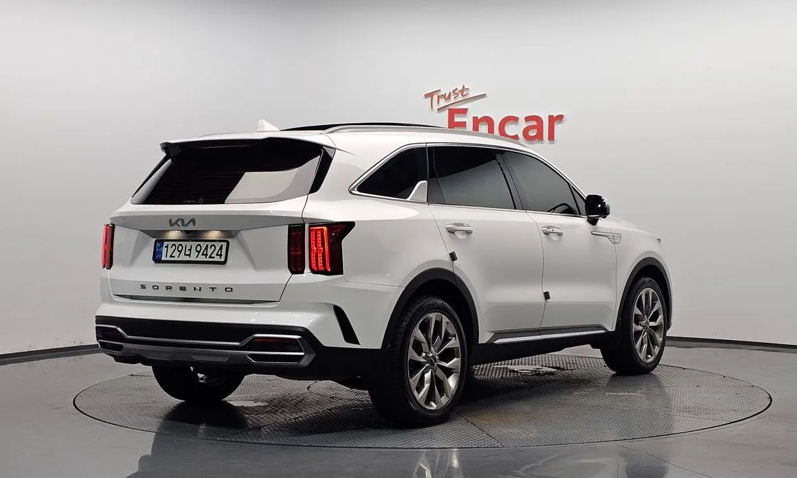Kia Sorento — фото 9