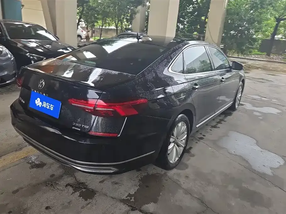 Volkswagen Passat — фото 4