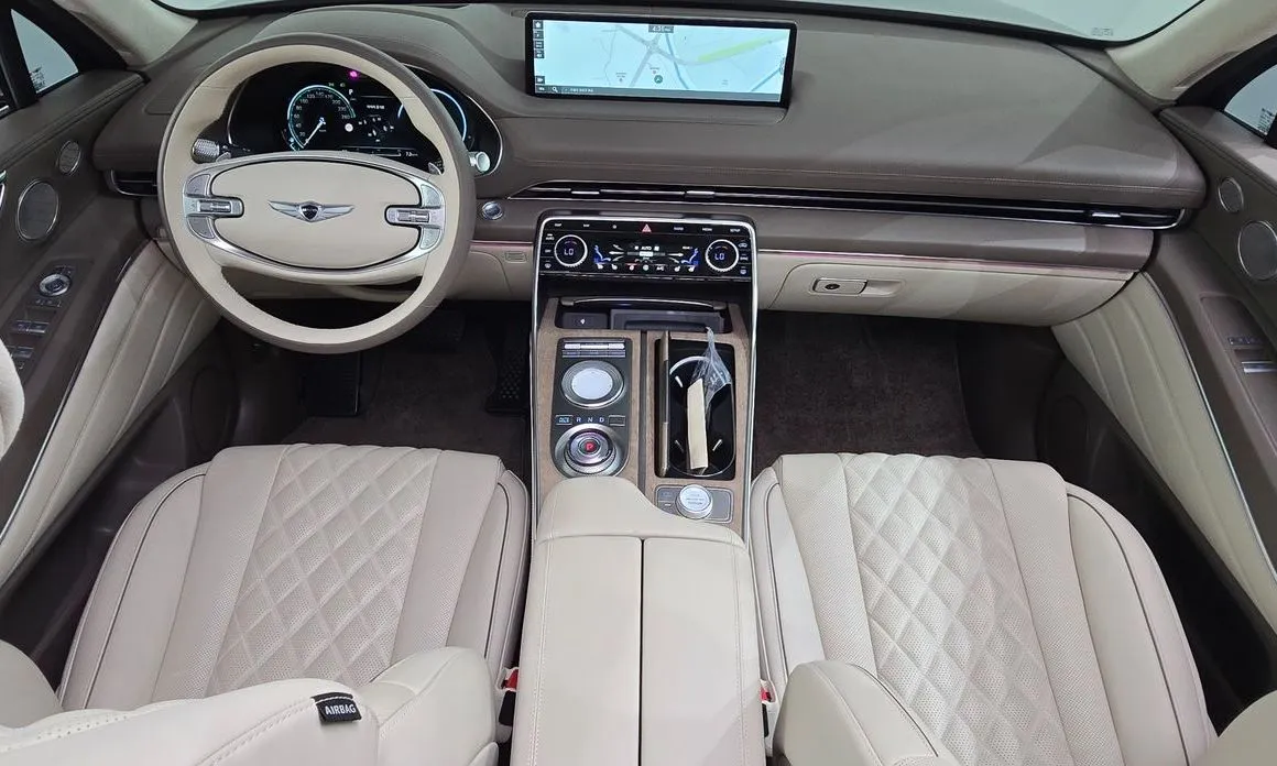 Genesis GV80 — фото 10
