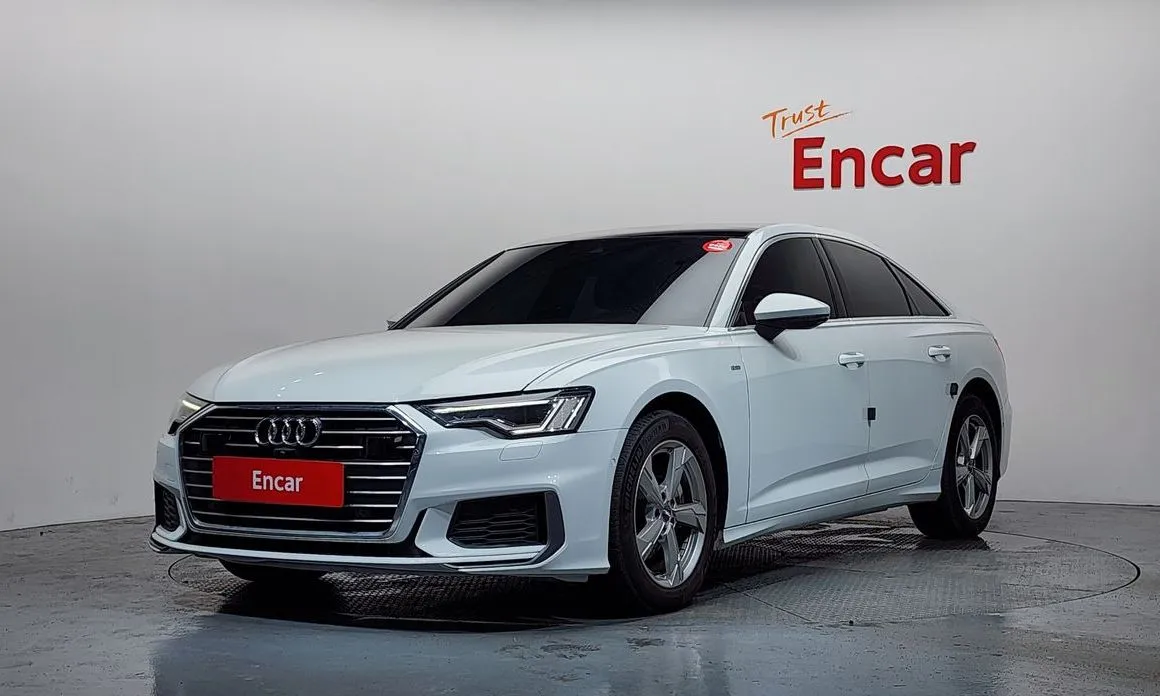 Audi A6 — фото 1