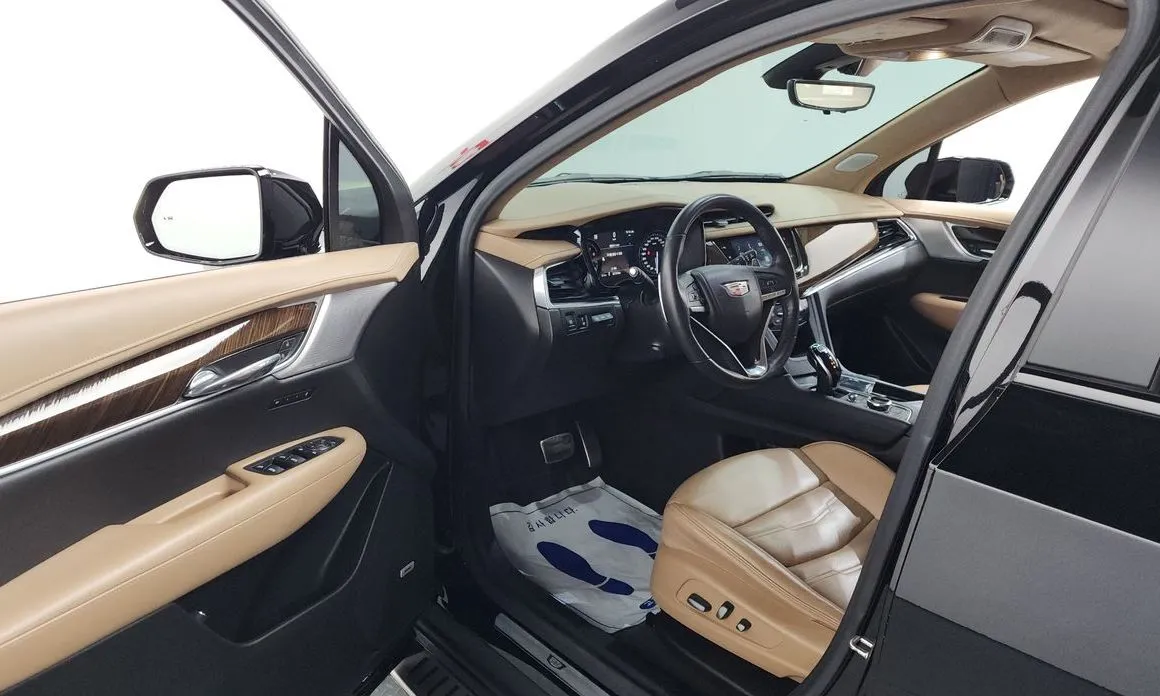 Cadillac XT6 2021 из KR, фото 8