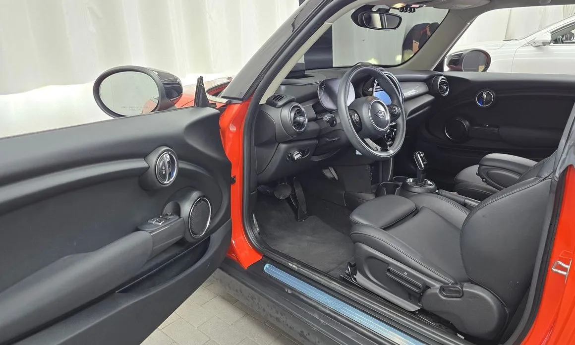 Mini Cooper 2021 из KR, фото 8