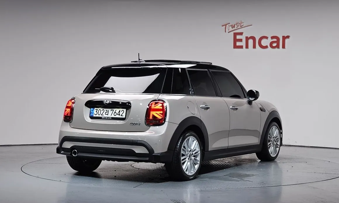 Mini Cooper 2022 из KR, фото 5