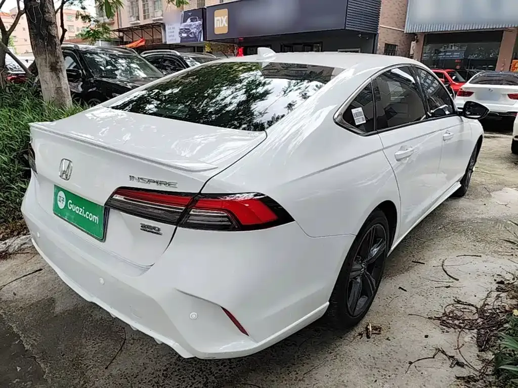 Honda Inspire — фото 10