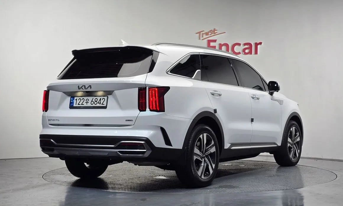 Kia Sorento — фото 5