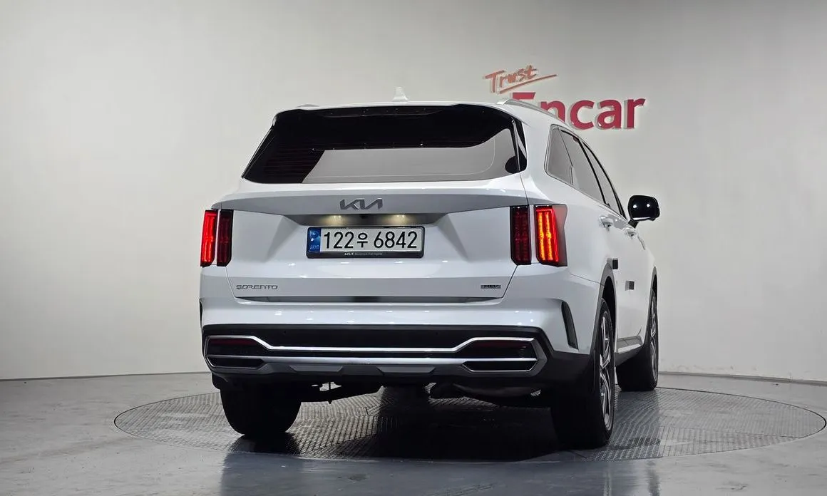 Kia Sorento — фото 4