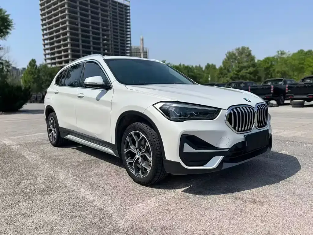 BMW X1 — фото 6
