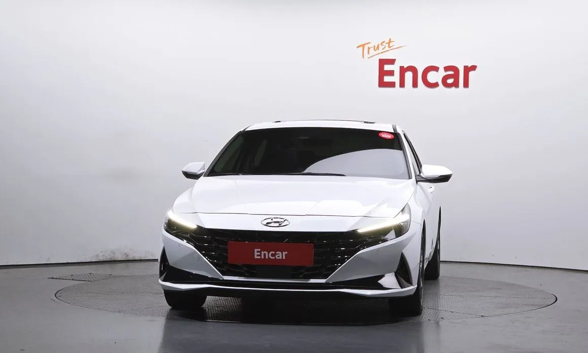 Hyundai AVANTE — фото 3
