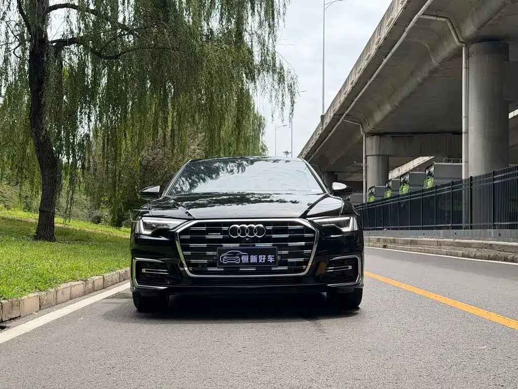 Audi A6L — фото 7