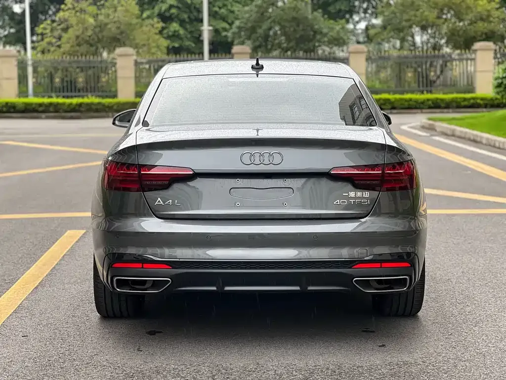 Audi A4L — фото 5