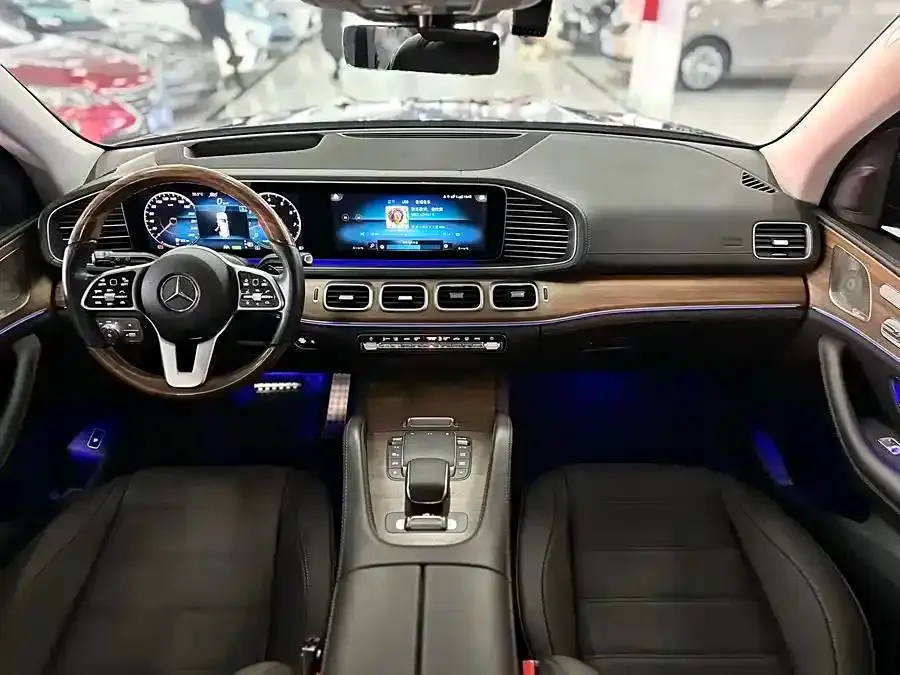 Mercedes-Benz GLS — фото 3