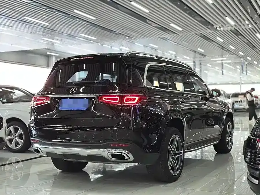 Mercedes-Benz GLS — фото 8