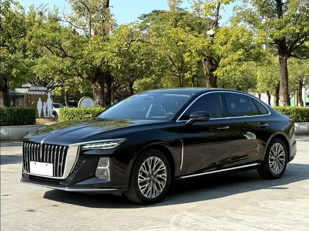 Hongqi H5 — фото 1