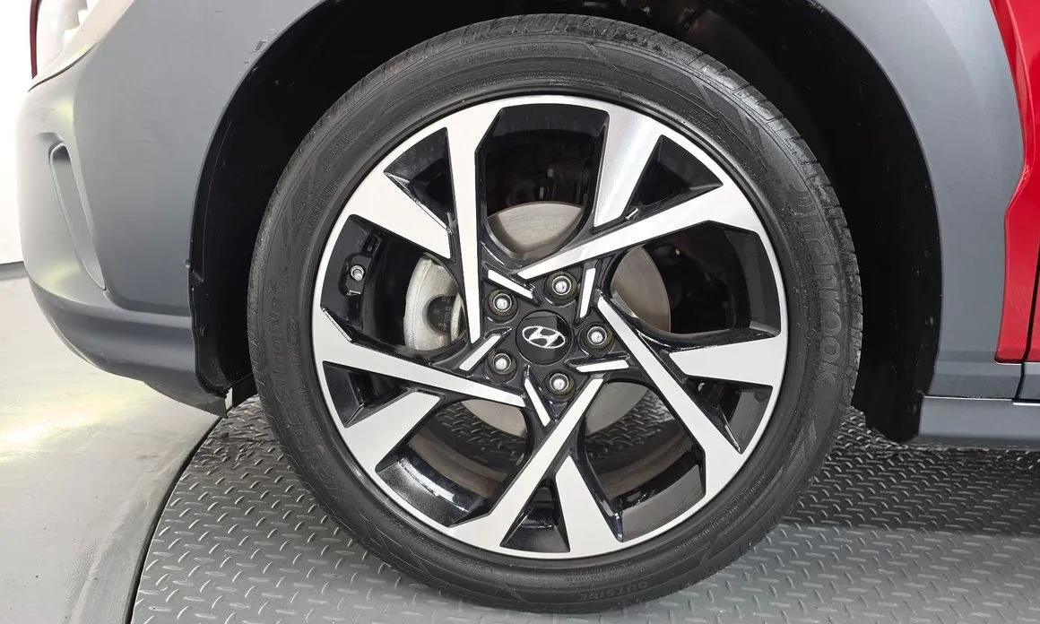 Hyundai Kona — фото 10