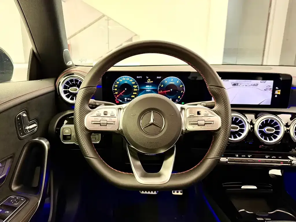 Mercedes-Benz CLA (Import) — фото 6