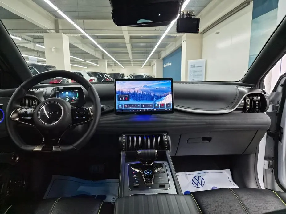 BYD Atto 3 — фото 10