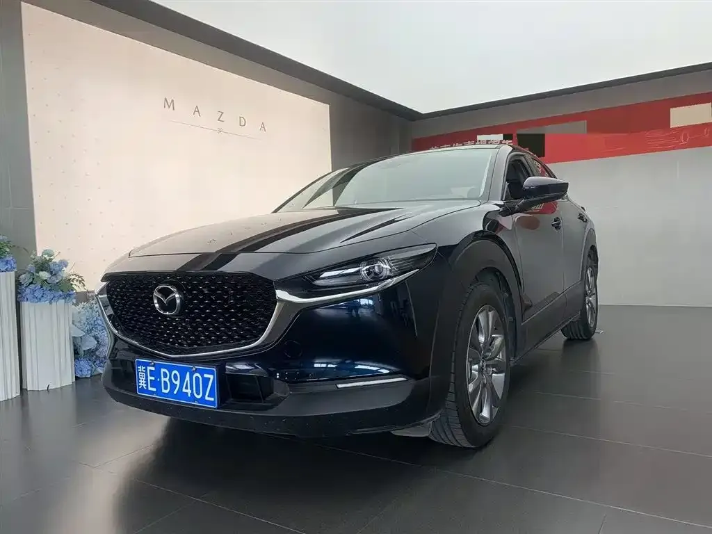 Mazda CX-30 — фото 1