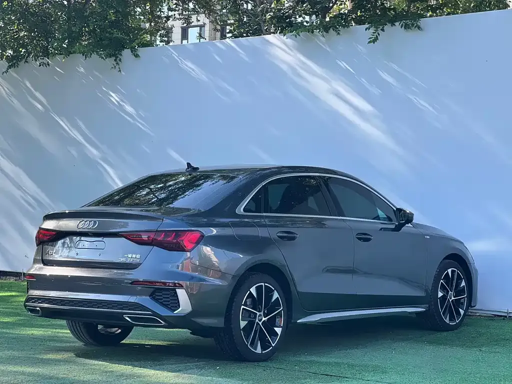 Audi A3 — фото 3