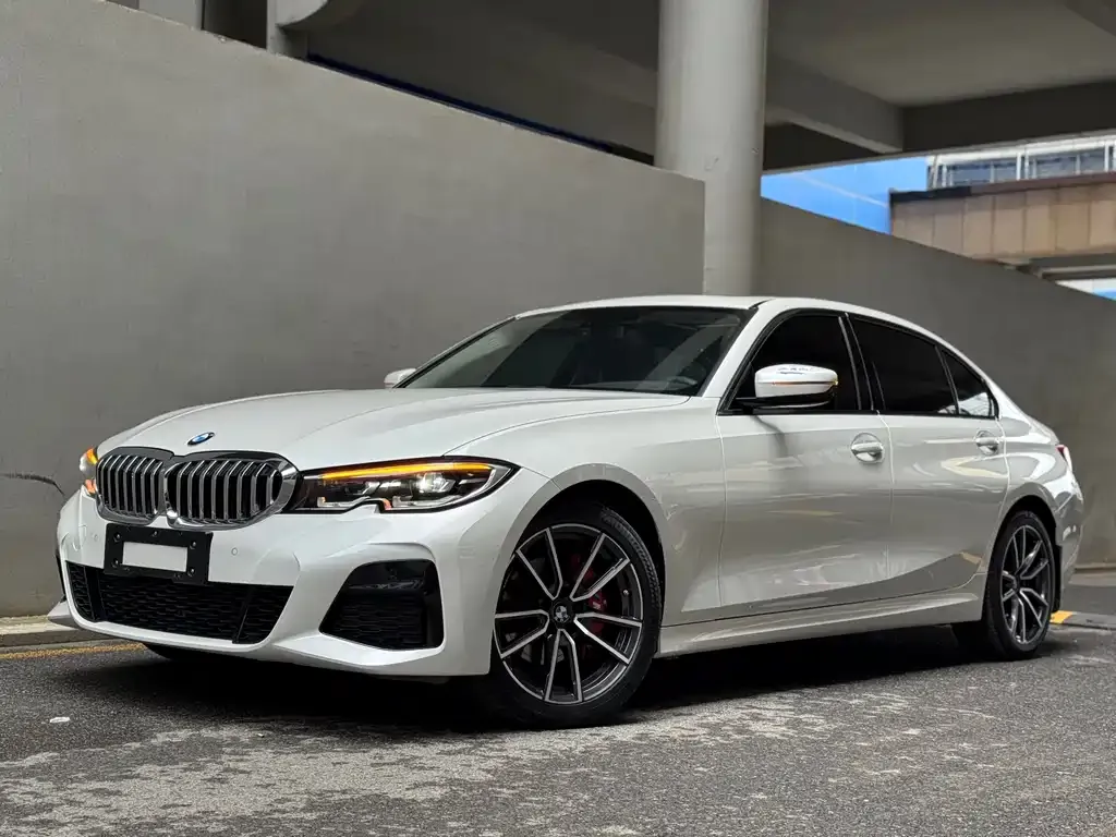 BMW 3 Series — фото 1