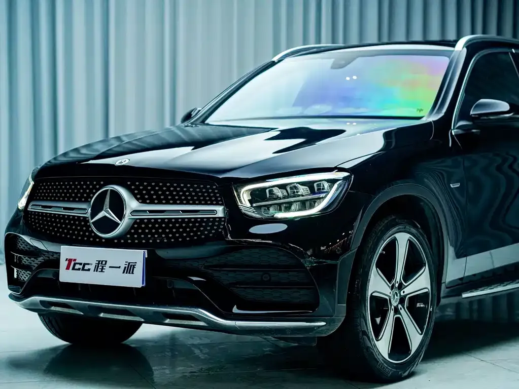 Mercedes-Benz GLC — фото 1