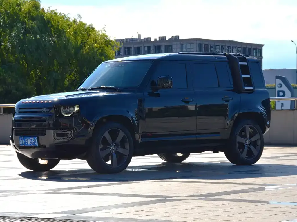 Land Rover Defender — фото 10