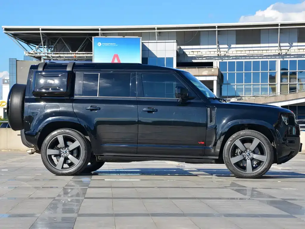 Land Rover Defender — фото 8