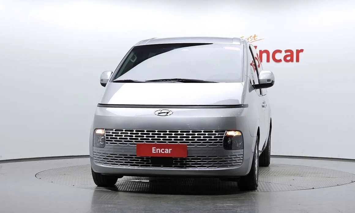Hyundai Staria — фото 2