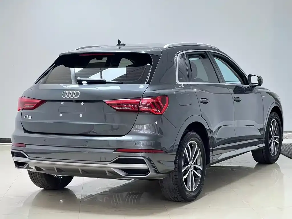 Audi Q3 — фото 4