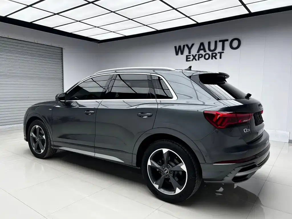 Audi Q3 — фото 10
