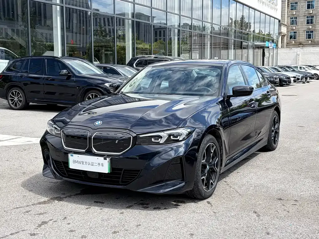 BMW i3 — фото 1