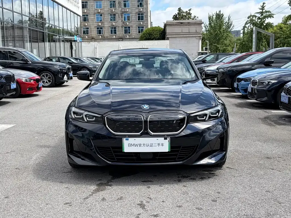BMW i3 — фото 7