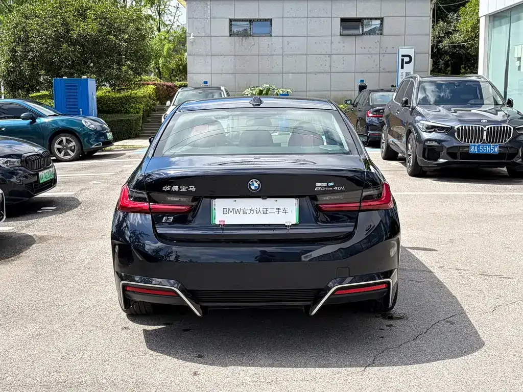 BMW i3 — фото 9