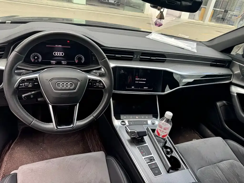 Audi A6L — фото 3