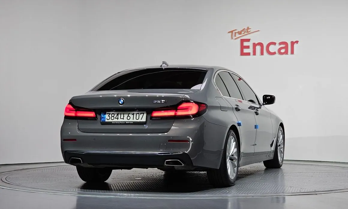 BMW 5-Series 2022 из KR, фото 3