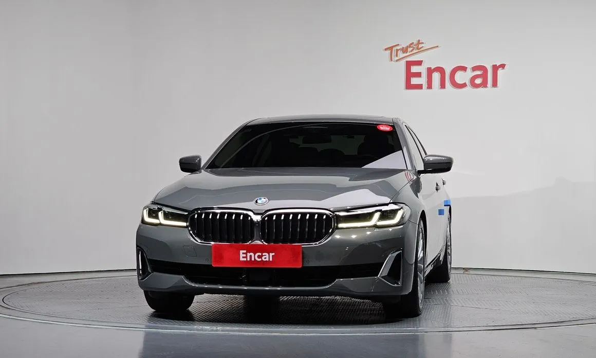 BMW 5-Series 2022 из KR, фото 2
