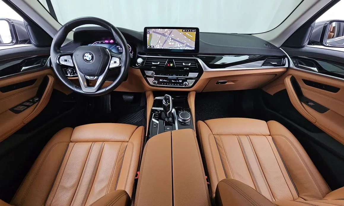 BMW 5-Series 2022 из KR, фото 4
