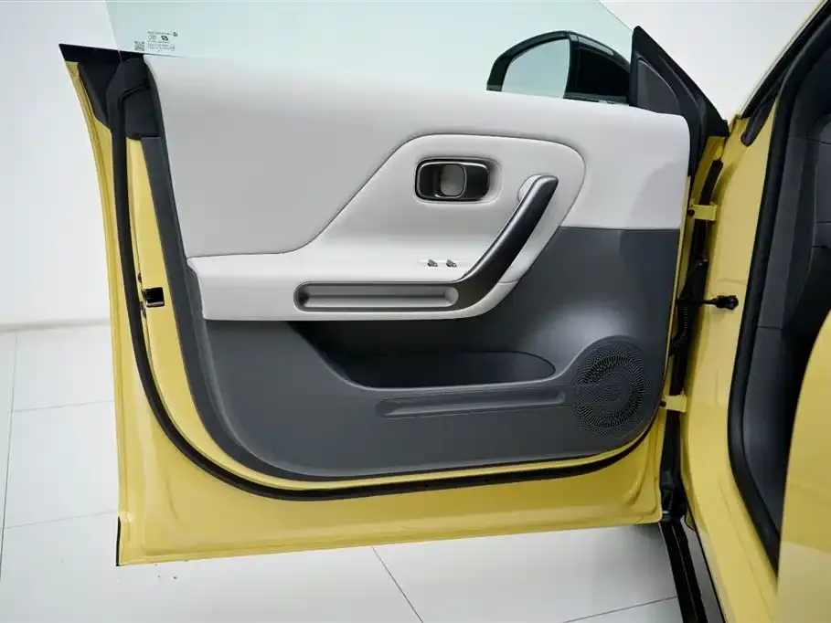 Leapmotor B05 (Lafa 5) — фото 2