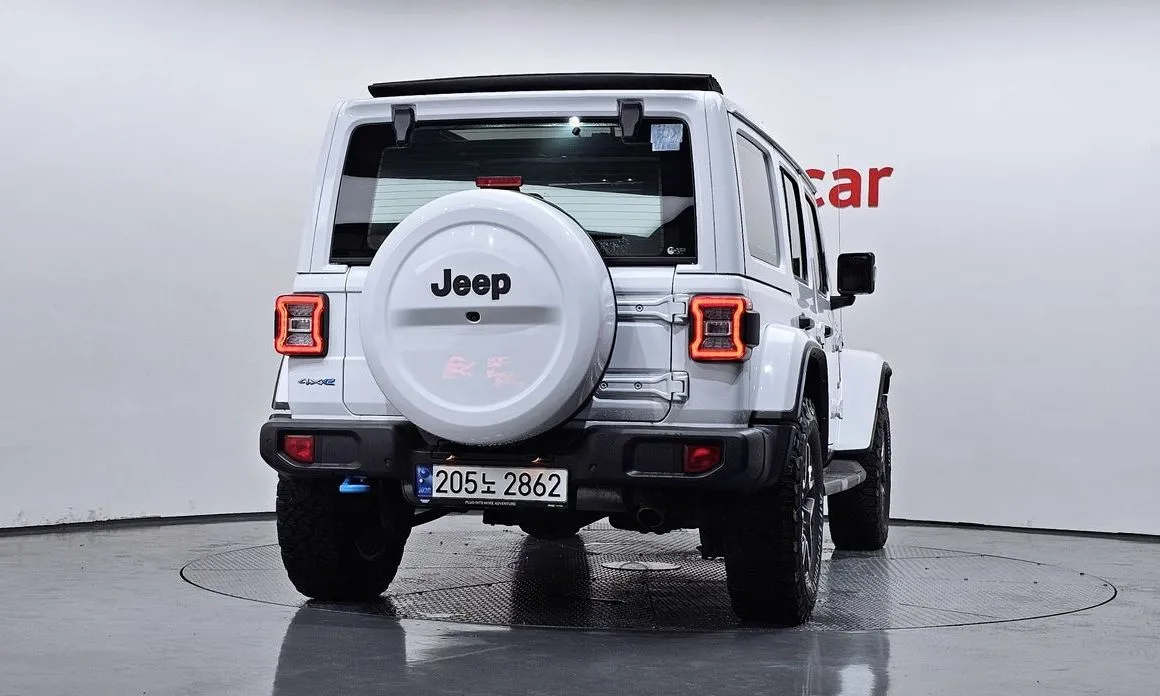 Jeep Wrangler — фото 3