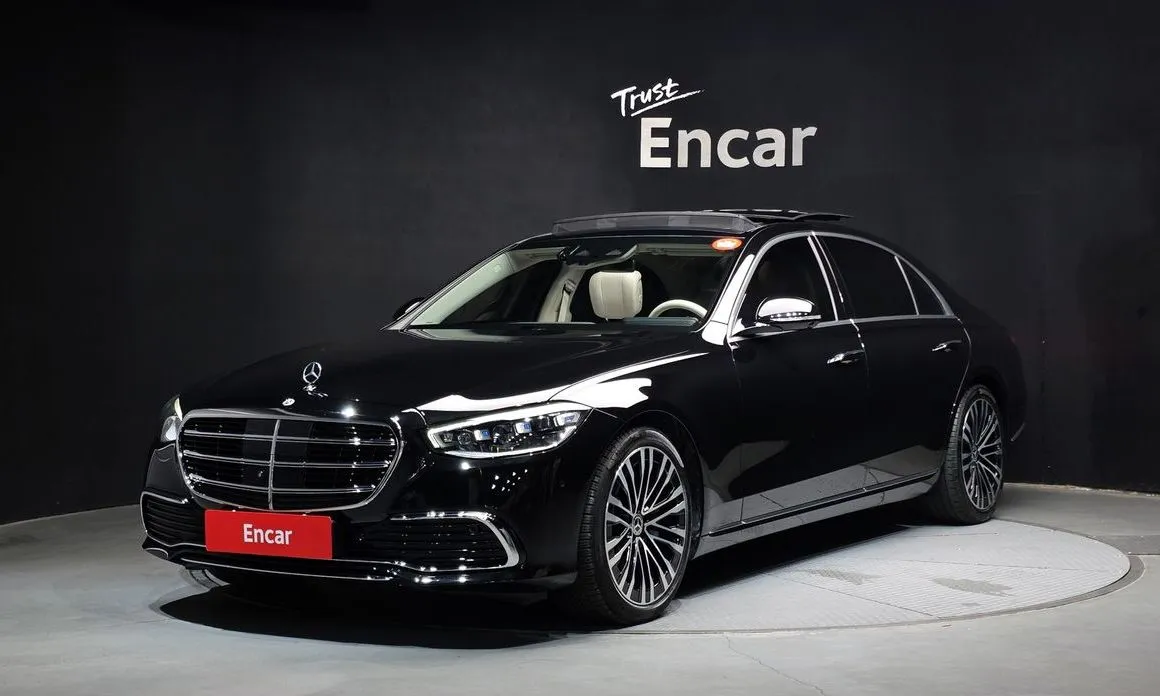 Mercedes-Benz S-Class — фото 1