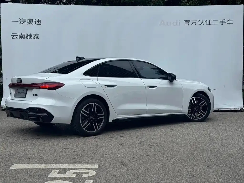 Audi A5L 2025 из CN, фото 10